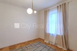Apartment for rent in Riga, 132.00m2