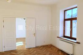 Apartment for rent in Riga, 132.00m2