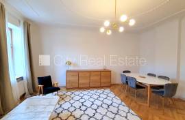 Apartment for rent in Riga, 132.00m2