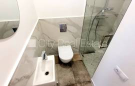 Apartment for rent in Riga, 132.00m2