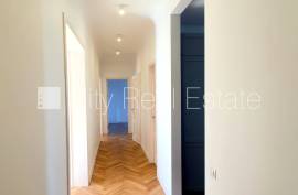 Apartment for rent in Riga, 132.00m2