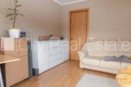 Detached house for rent in Riga, 260.00m2 Detached house for rent in Riga, 260.00m2