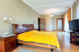 Detached house for sale in Riga, 447.00m2