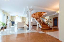 Detached house for sale in Riga, 447.00m2