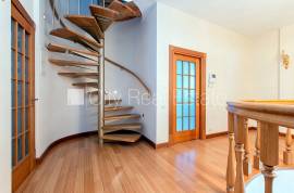 Detached house for sale in Riga, 447.00m2