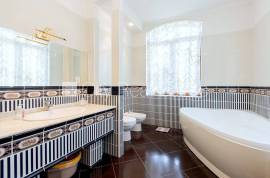 Detached house for sale in Riga, 447.00m2