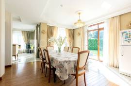 Detached house for sale in Riga, 447.00m2
