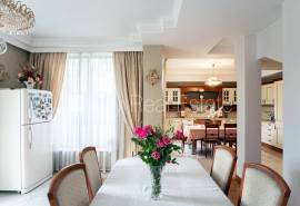 Detached house for sale in Riga, 447.00m2
