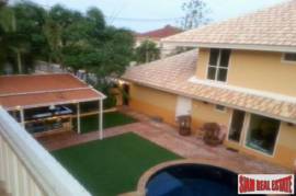 Land & House Park - Expansive 5-Bedroom Pool Villa in Chalong Land & House Park - Expansive 5-Bedroom Pool Villa in Chalong