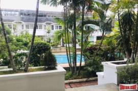 Prompak Place - Spacious Four Storey Three Bedroom House for Sale in the Heart of Thong Lo Prompak Place - Spacious Four Storey Three Bedroom House for Sale in the Heart of Thong Lo