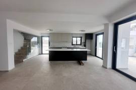 4 Bedroom Villa Walking Distance To The Beach - Kissonerga, Paphos 4 Bedroom Villa Walking Distance To The Beach - Kissonerga, Paphos
