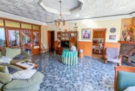 listing listing
