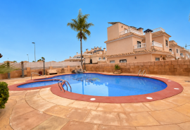 WONDERFUL TOWNHOUSE IN LOS DOLSES
