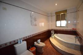SPACIOUS 3 BEDROOM PROPRERTY WITH SOLARIUM AND GARAGE IN LAS HEREDADES SPACIOUS 3 BEDROOM PROPRERTY WITH SOLARIUM AND GARAGE IN LAS HEREDADES