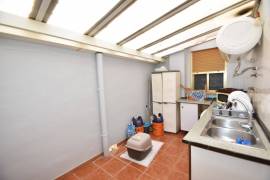 SPACIOUS 3 BEDROOM PROPRERTY WITH SOLARIUM AND GARAGE IN LAS HEREDADES SPACIOUS 3 BEDROOM PROPRERTY WITH SOLARIUM AND GARAGE IN LAS HEREDADES