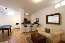 listing listing