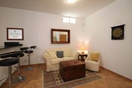 listing listing