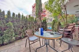Apartamento de 2 dormitorios con acceso directo a la piscina – Messembria Resort, Sunny Beach