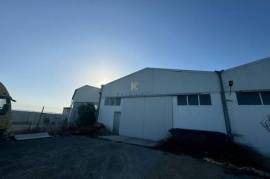 Warehouse for rent in the Industrial area of Livadia in Larnaca