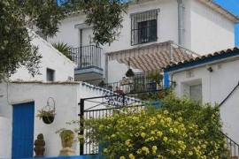 Luxury 5 Bed Modernized Cortijo For Sale in Iznajar Cordoba Spain