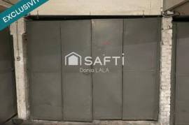 Rue de la Tour : Box de 14m2 dimensions : 5m x 2,80m
