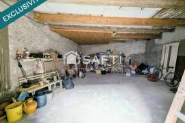 CAUX - Garage de 45m², grande hauteur, mezzanine