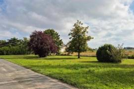 Terrain constructible de 758 m²