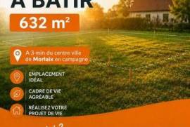 Terrain constructible de 632 m² – Environnement calme et recherché