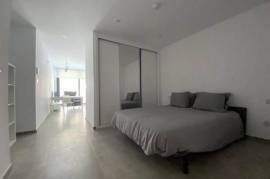 Stunning Studio apartment in E1, Gibraltar