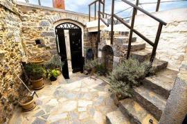 2 Bedroom Stone Cottage. Roof Terrace - East Crete