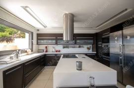 Villa 540 sq.m for sale Villa 540 sq.m for sale
