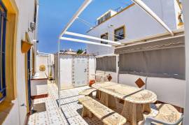 listing listing