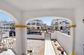 listing listing