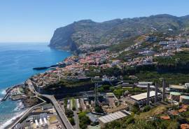 Land with Construction Potential of 238 m² | 1,134 m² Total Area