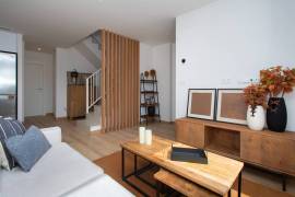 listing listing