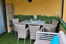 listing listing