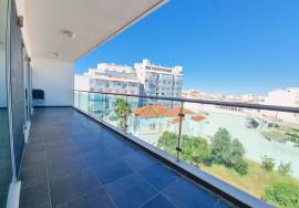 Luxury 3 Bedroom Annual Rental with River View in Portimão Luxury 3 Bedroom Annual Rental with River View in Portimão