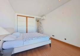 Luxury 3 Bedroom Annual Rental with River View in Portimão Luxury 3 Bedroom Annual Rental with River View in Portimão