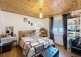 Villa with paronomic views of the countryside, with garden and terrace