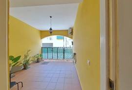 IMPECCABLE TOWNHOUSE IN UMBRETE, WITH TWO PATIOS, FIREPLACE AND SPECTACULAR PRIVATE ROOF TERRACE