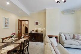 IMPECCABLE TOWNHOUSE IN UMBRETE, WITH TWO PATIOS, FIREPLACE AND SPECTACULAR PRIVATE ROOF TERRACE