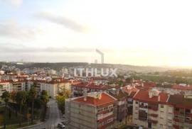 T2 with 97m² in Odivelas – Light, Space and Comfort T2 with 97m² in Odivelas – Light, Space and Comfort