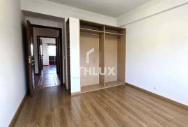 T2 with 97m² in Odivelas – Light, Space and Comfort T2 with 97m² in Odivelas – Light, Space and Comfort