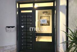 T2 with 97m² in Odivelas – Light, Space and Comfort T2 with 97m² in Odivelas – Light, Space and Comfort