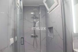 Renovated 2 Bedroom Apartment in Oeiras with Storage Room – Modernity, Comfort and Natural Light Renovated 2 Bedroom Apartment in Oeiras with Storage Room – Modernity, Comfort and Natural Light