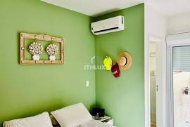 Luxury Apartment with 2 Suites and Gourmet Balcony Sea Front | Itaguá neighborhood, Ubatuba