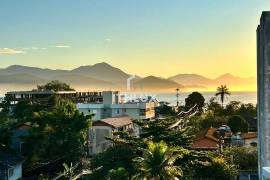 Luxury Apartment with 2 Suites and Gourmet Balcony Sea Front | Itaguá neighborhood, Ubatuba