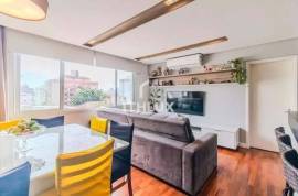 Excellent renovated apartment, 93m², for sale, 3 bedrooms, 1 suite, office, 1 parking space covered garage, Santana, POA / RS