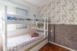 Excellent renovated apartment, 93m², for sale, 3 bedrooms, 1 suite, office, 1 parking space covered garage, Santana, POA / RS
