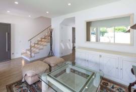 VILAMOURA - 2 bedroom townhouse with private pool